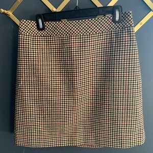 Sz 8 Brown J-Crew houndstooth mini skit